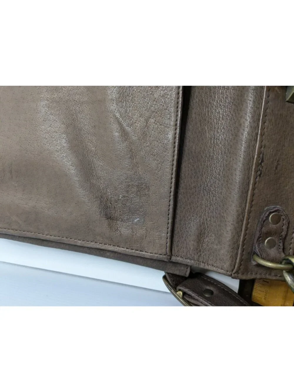 Wilsons Leather Brown Leather Briefcase Messenger Bag Top Handle Shoulder Strap